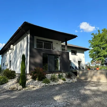 Riverside Apartamento Trstice